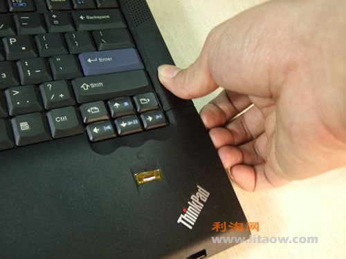 ibm-t400-1518.jpg ibm-t400-1518.jpg