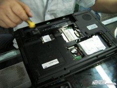 動手改裝惠普本本的散熱系統效果還不錯！