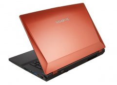 英國Gigabyte公司推出強勁四核游戲本采用香檳色外殼！